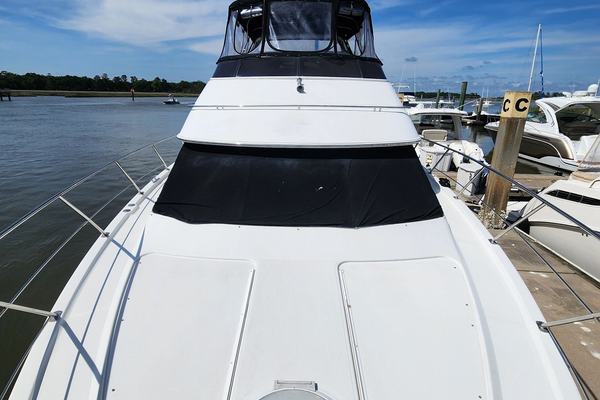 2005 Carver 396 MV