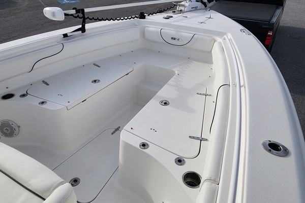 2015 Sea Hunt Gamefish 27