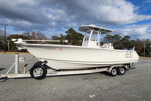 2015 Sea Hunt Gamefish 27