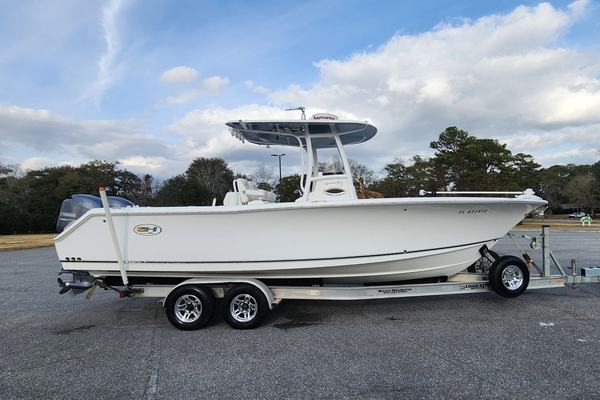 2015 Sea Hunt Gamefish 27