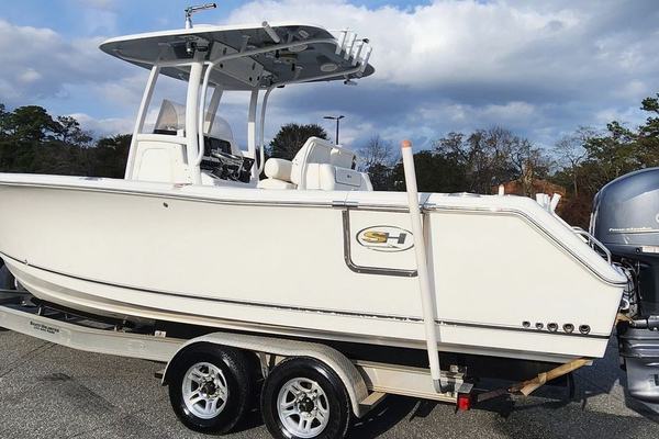 2015 Sea Hunt Gamefish 27
