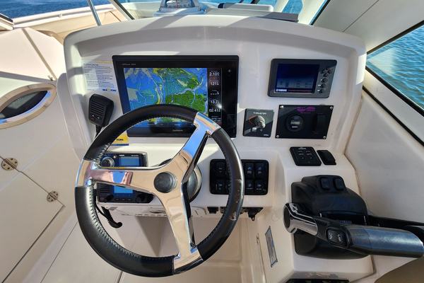2018 Sailfish 275 DC