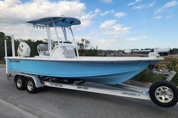 2018 Sea Pro 228 Bay