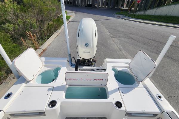 2018 Sea Pro 228 Bay