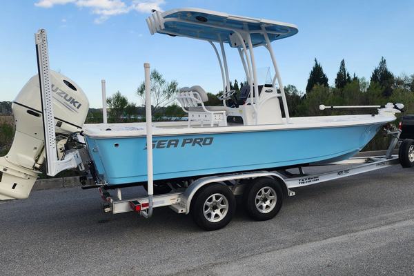 2018 Sea Pro 228 Bay