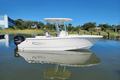 2021 Robalo 230 CC