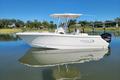 2021 Robalo 230 CC