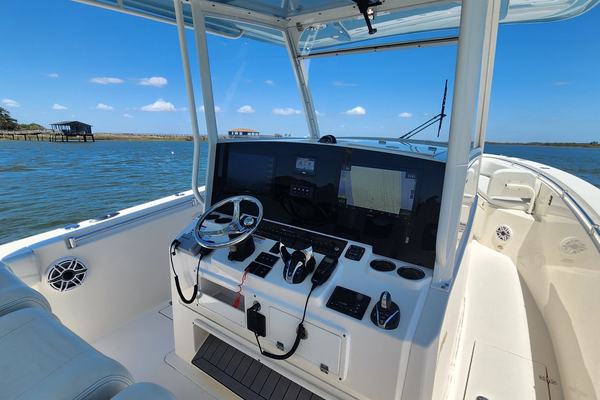 2023 Cobia 350 CC